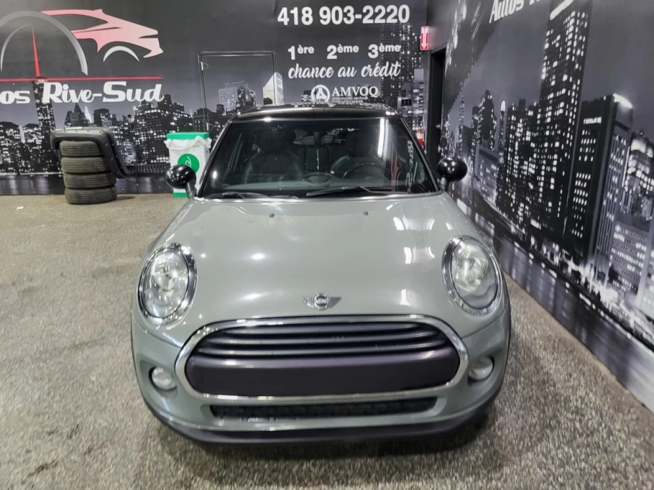 2018 MINI 5 portes COOPER FULL LOAD CUIR TOIT PANO AVEC 158 500KM Main Image