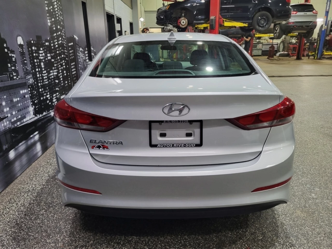 2017 Hyundai Elantra GL AUTOMATIQUE SUPER PROPRE SEULEMENT 74 900KM Main Image