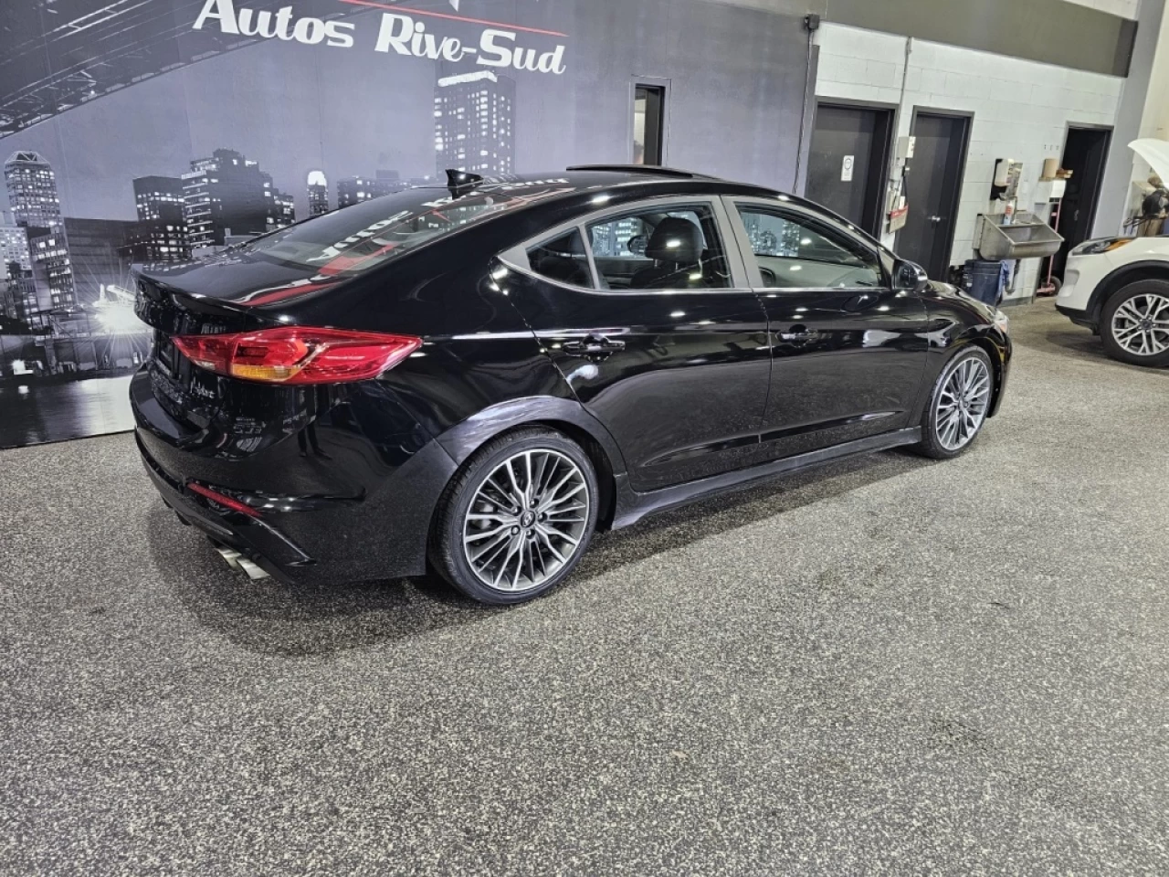 2018 Hyundai Elantra SPORT 1.6 TURBO AUTOMATIQUE CUIR TOIT AVEC 53 300K Main Image