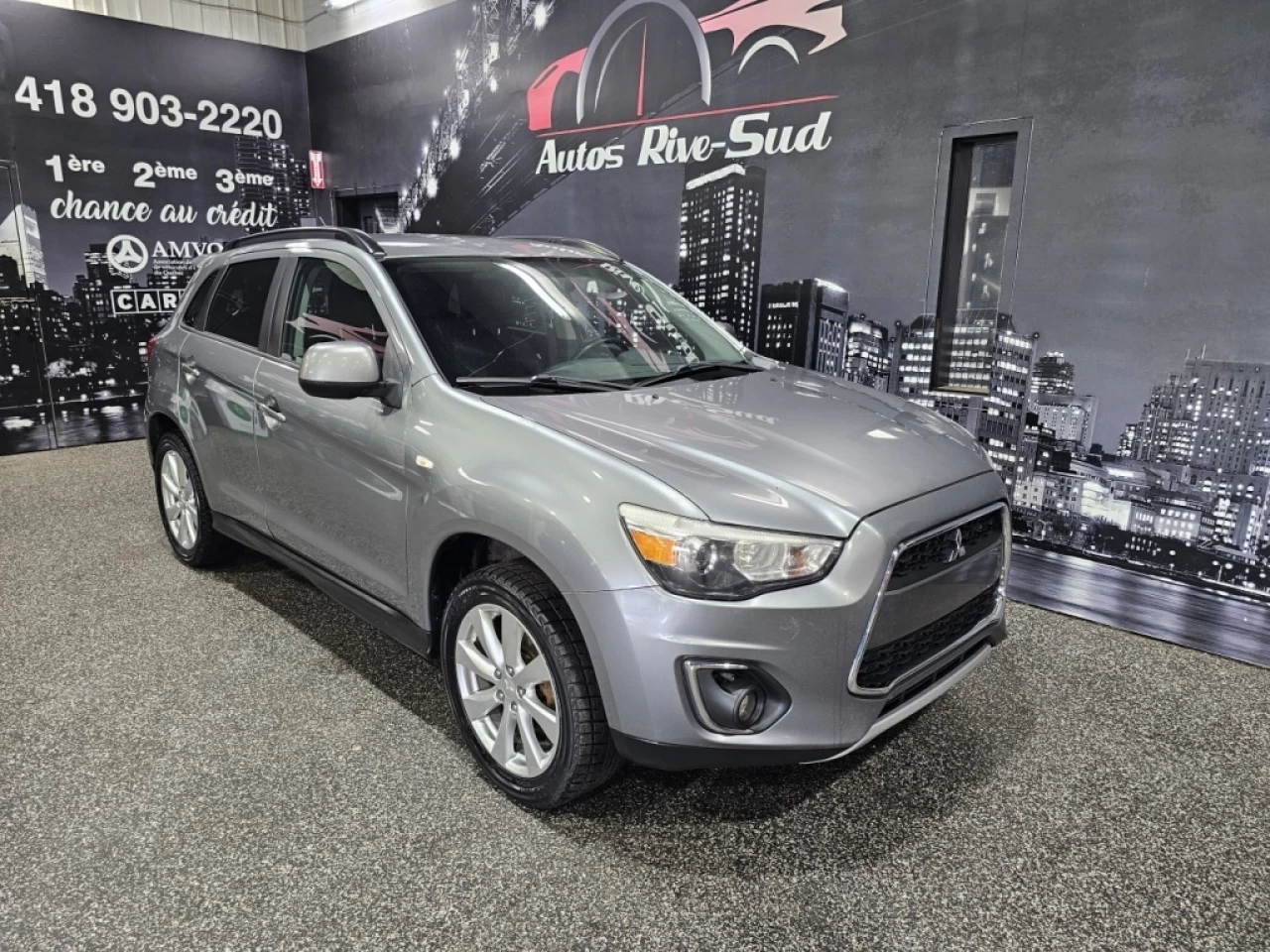 2015 Mitsubishi RVR SE AWD PROPRE A/C AVEC 170 200KM Image principale