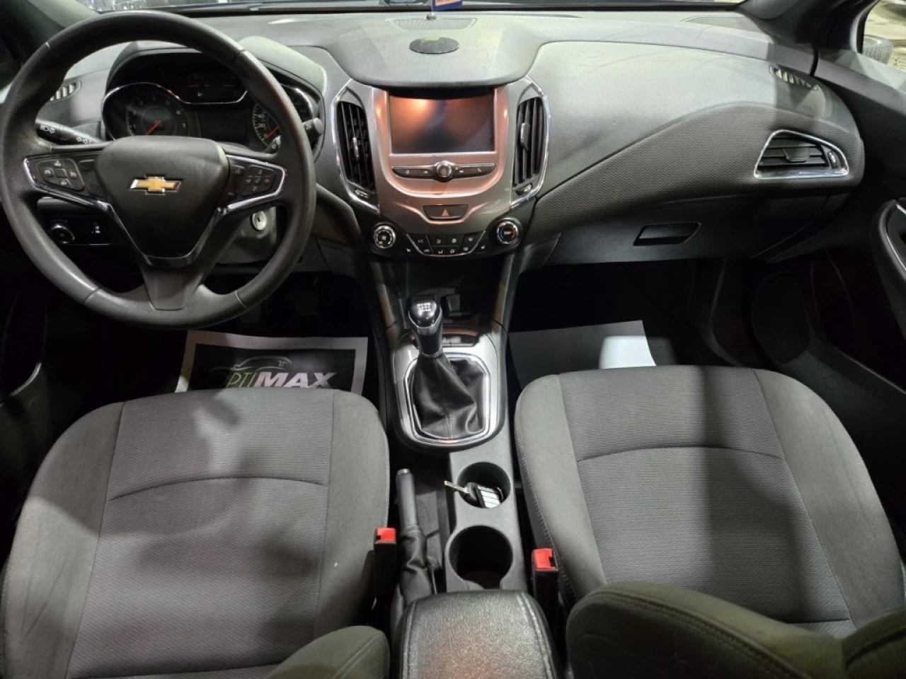 2017 Chevrolet Cruze 4dr HB 1.4L LT w-1SC Main Image