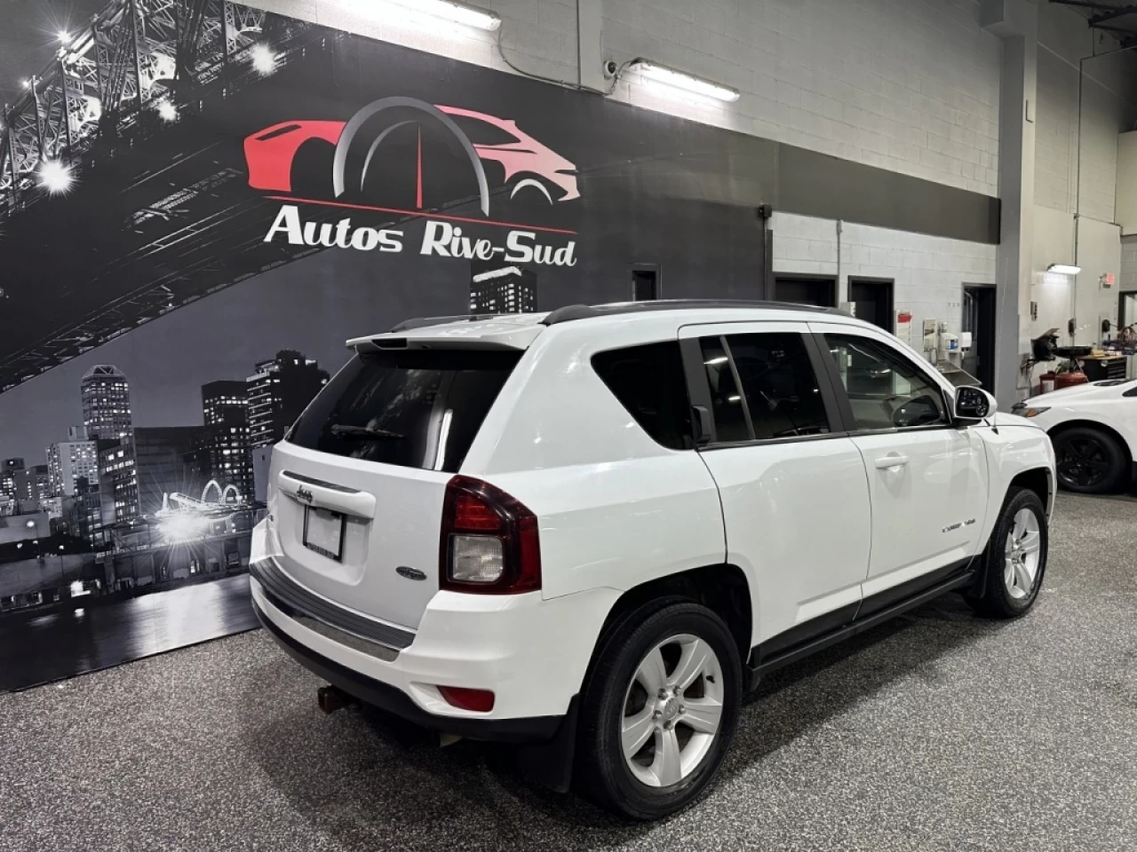 2016 Jeep Compass HIGH ALTITUDE 4X4 CUIR TOIT SEULEMENT 108 000KM Main Image