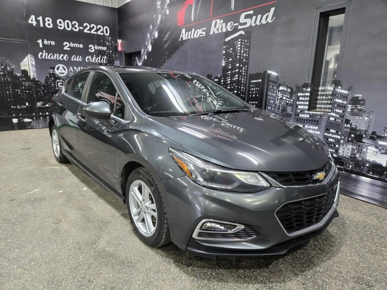 2017 Chevrolet Cruze 4dr HB 1.4L LT w-1SC Main Image