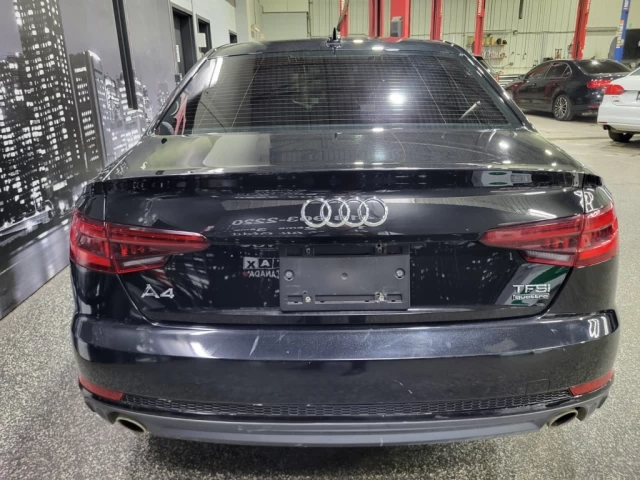 Audi berline A4 KOMFORT QUATTRO TOIT CUIR AVEC 143 400KM 2018