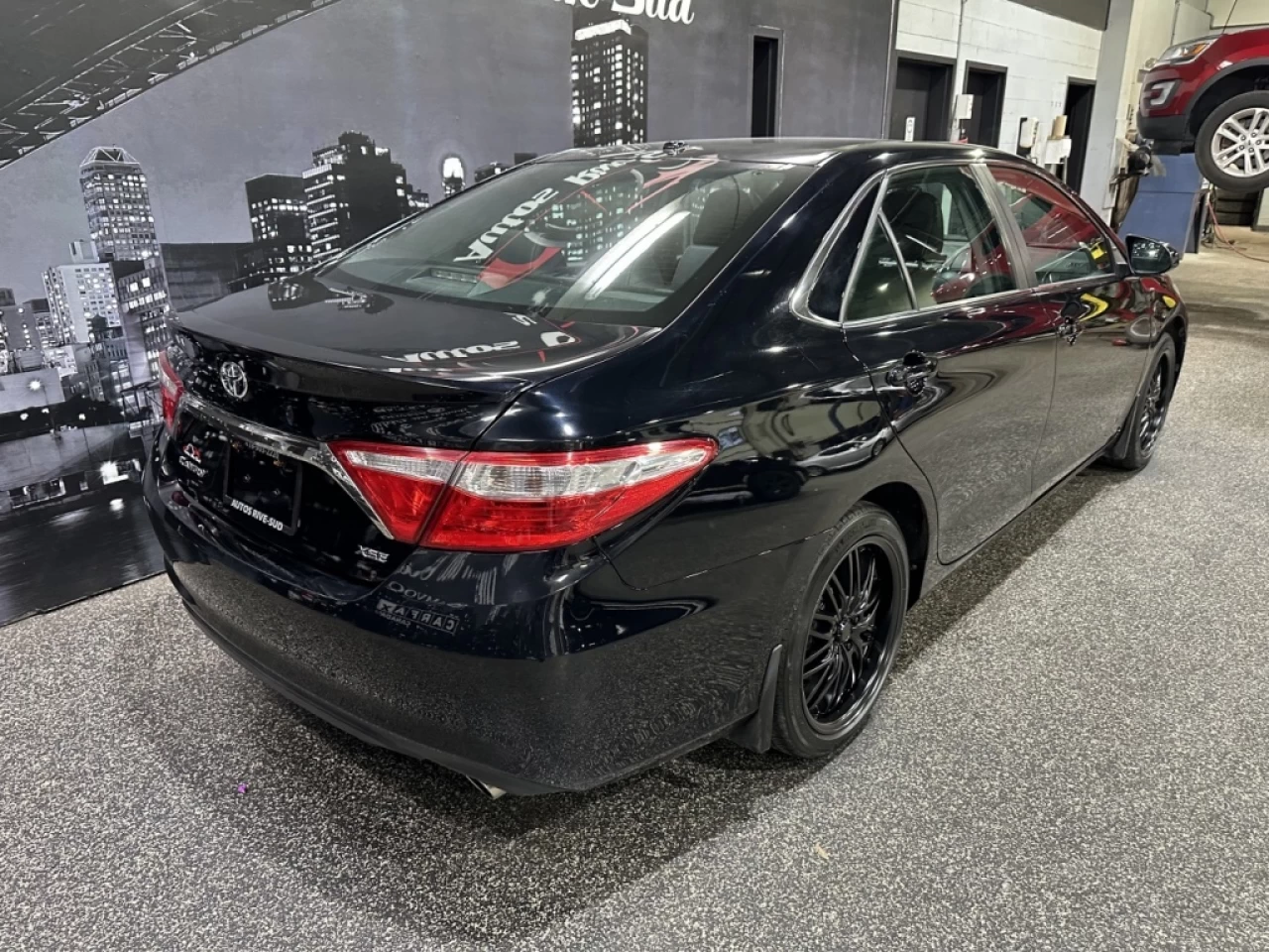 2017 Toyota Camry XSE FULL ÉQUIPÉ *TOIT* TRÈS PROPRE SEULEMENT 112 1 Image principale