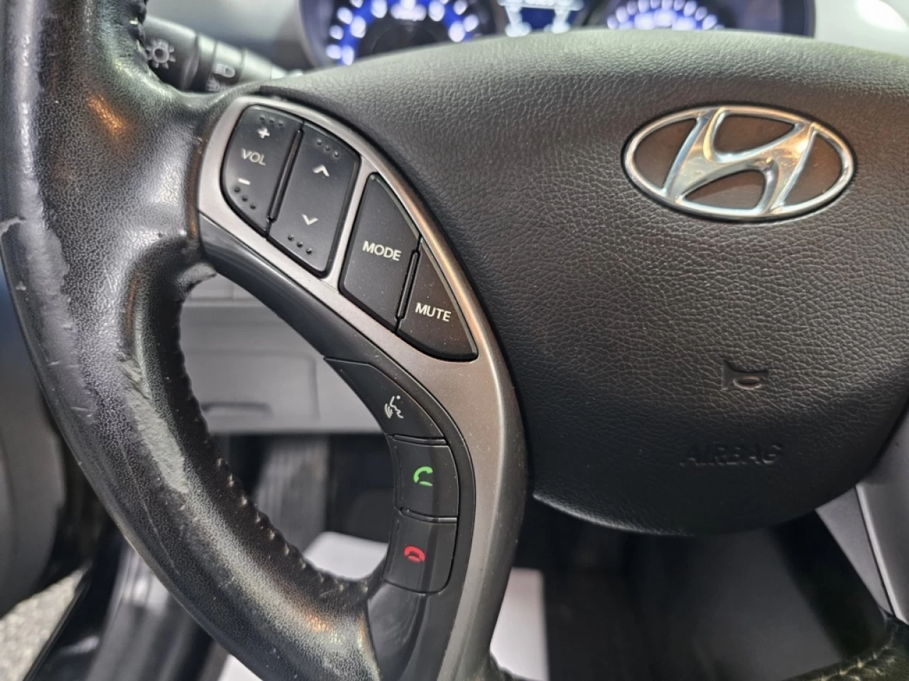 2013 Hyundai Elantra GLS TOIT A/C TRÈS PROPRE 183 200KM Image principale