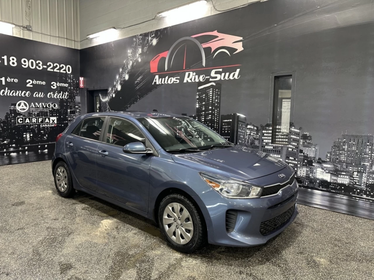 2018 Kia Rio5 LX BANC ET VOLANT CHAUFF. AVEC 148 000KM Image principale