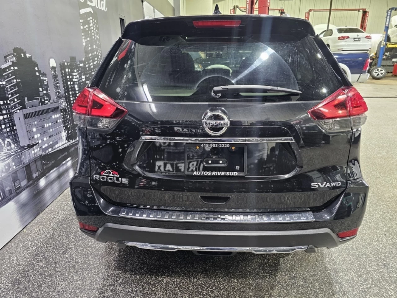 2017 Nissan Rogue SV TECH AWD TOIT PANO GPS AVEC 165 100KM Main Image