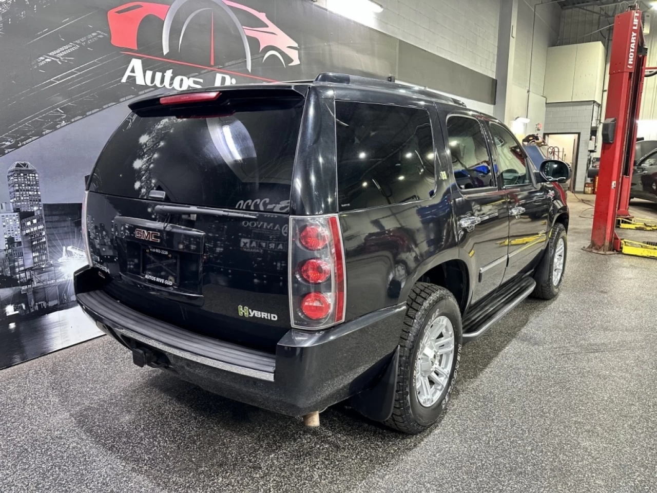 2011 GMC Yukon 4WD 4dr Hybrid Denali -Ltd Avail- Image principale