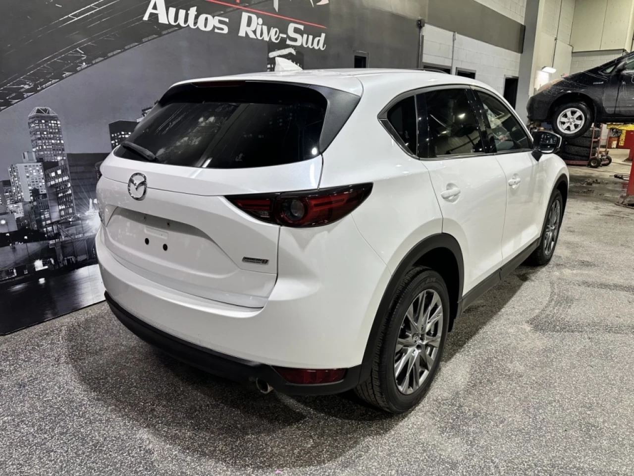 2019 Mazda CX-5 AWD FULL CUIR TOIT SEULEMENT 102 800KM Main Image