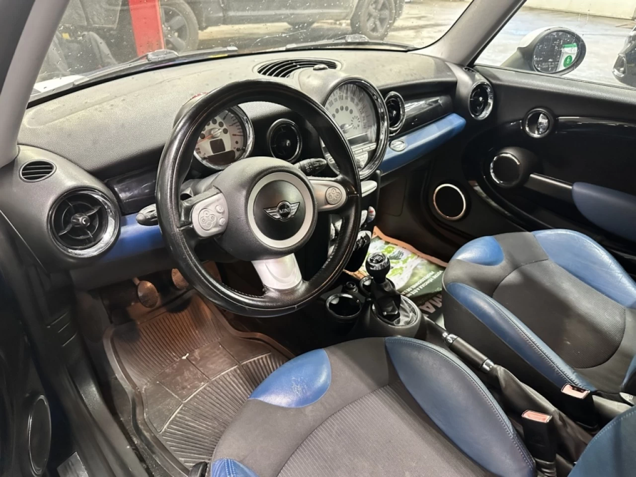 2009 MINI Cooper Hardtop MANUELLE A/C SEULEMENT 168 300KM Main Image