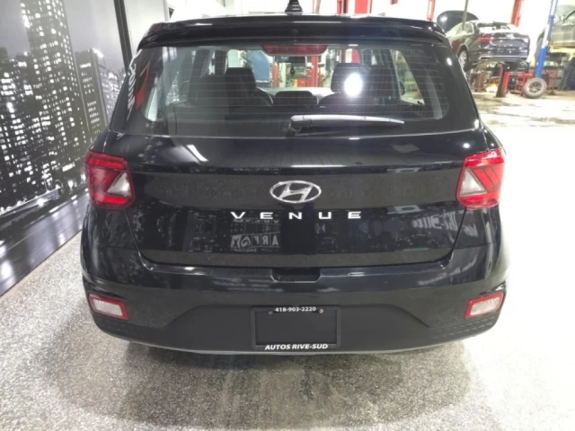 Hyundai Venue Trend IVT 2022