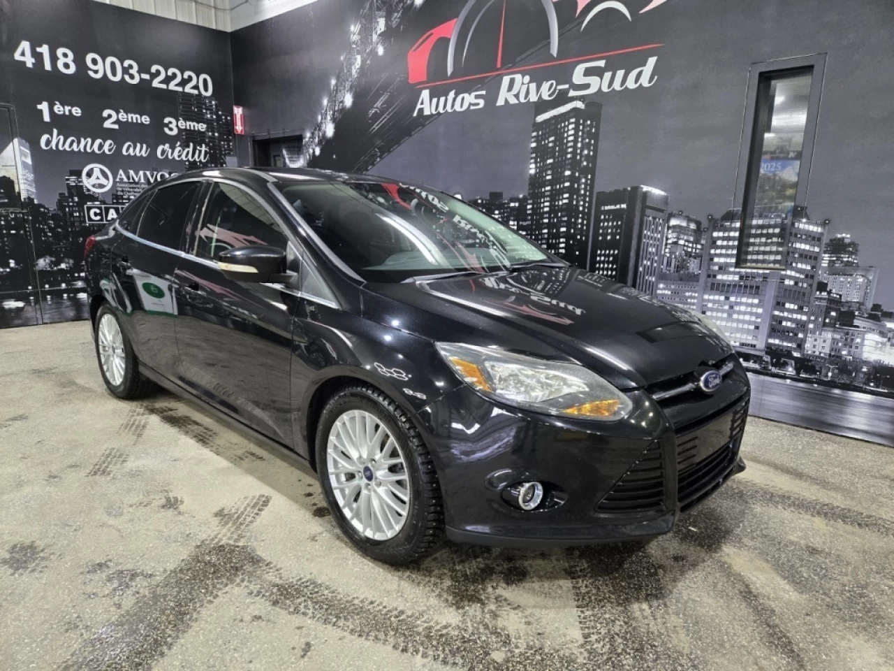 2013 Ford Focus TITANIUM AUTOMATIQUE AVEC 110 000KM Main Image