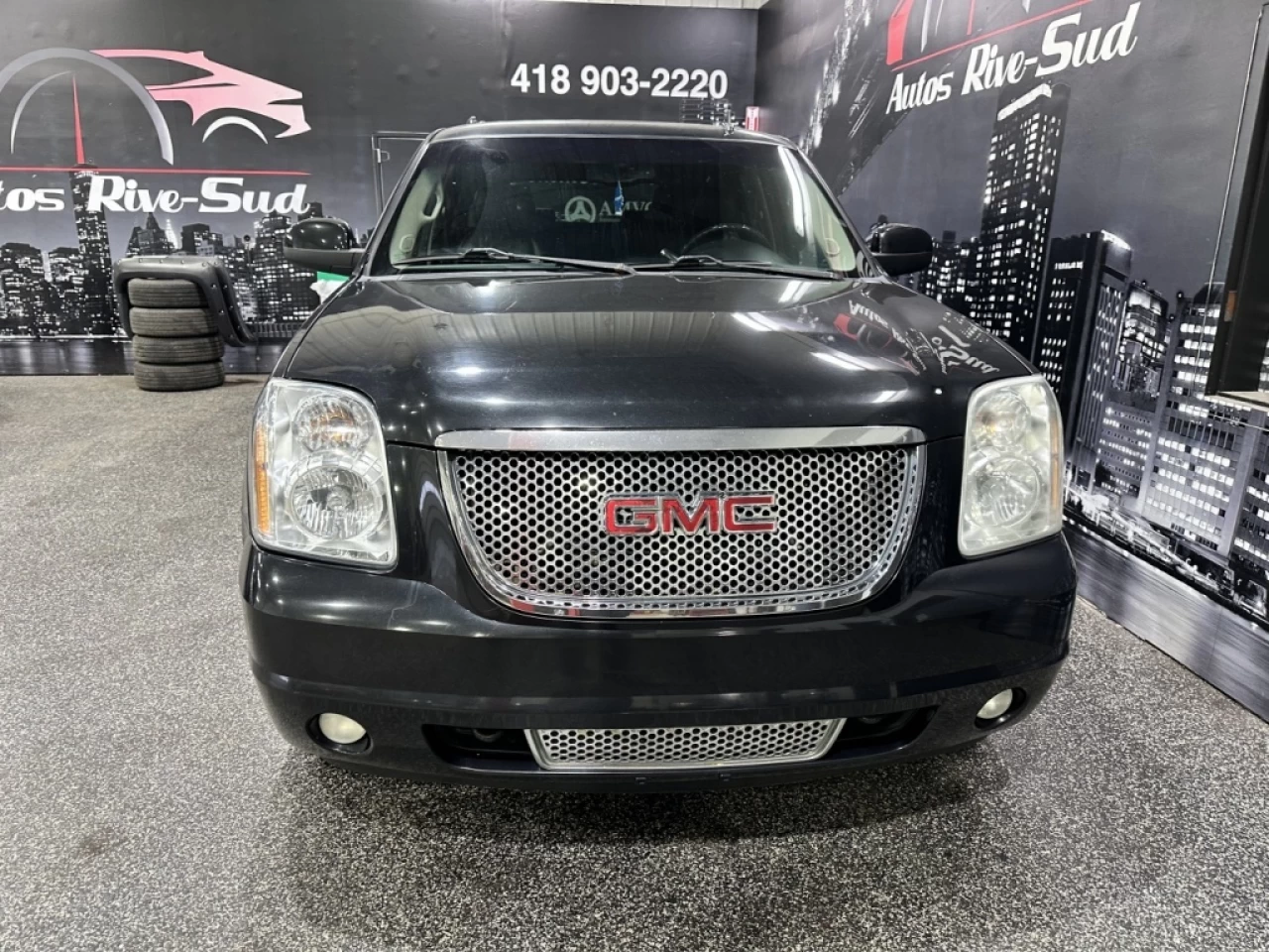 2011 GMC Yukon 4WD 4dr Hybrid Denali -Ltd Avail- Main Image