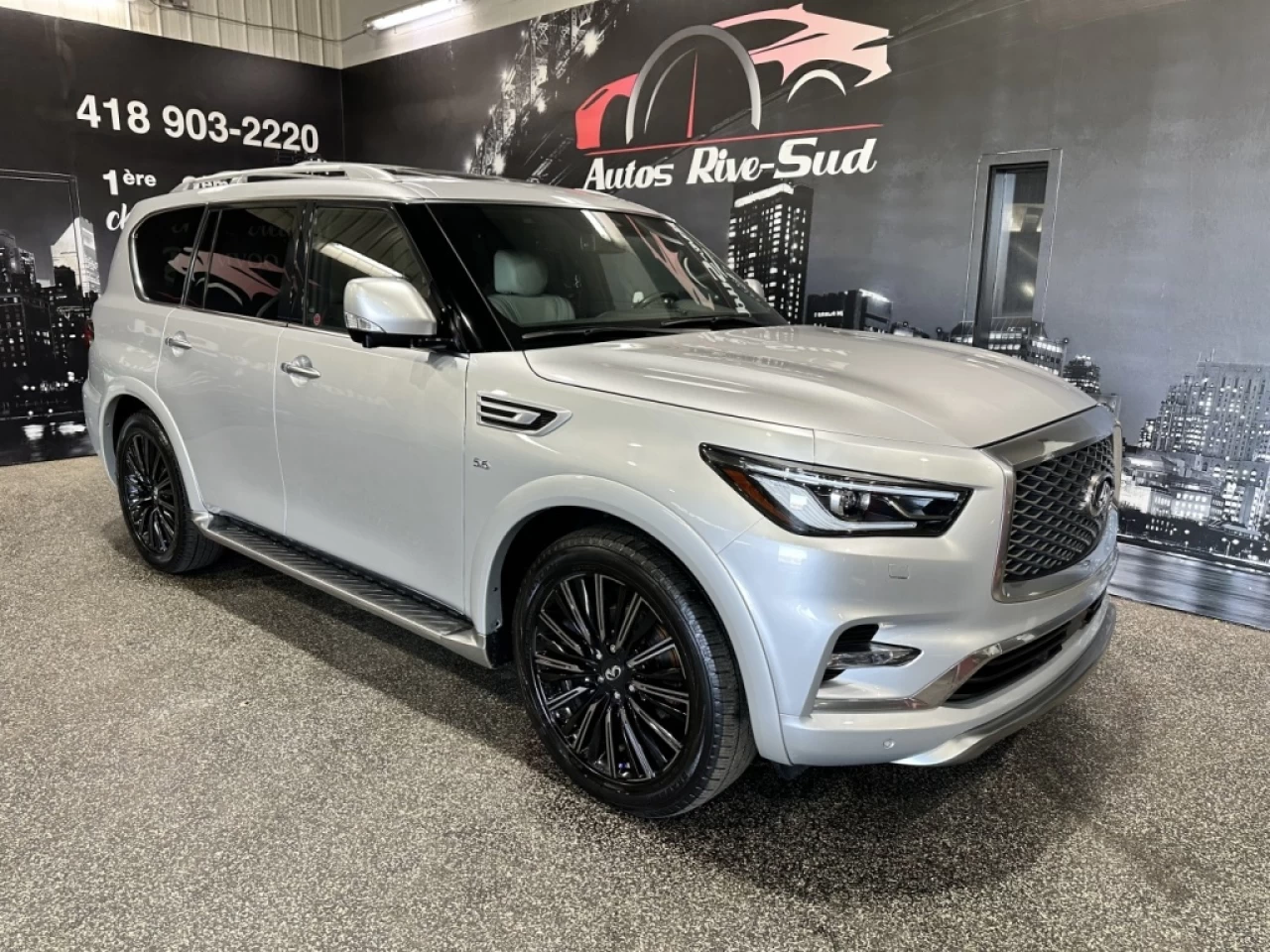 2019 Infiniti QX80 LIMITED AWD FULL LOAD IMPECCABLE SEULEMENT 71 000K Main Image