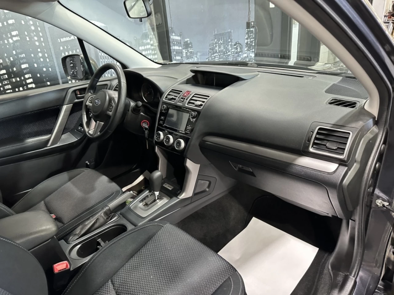 2018 Subaru Forester CONVENIENCE AWD CAMERA A/C AVEC 157KM Image principale