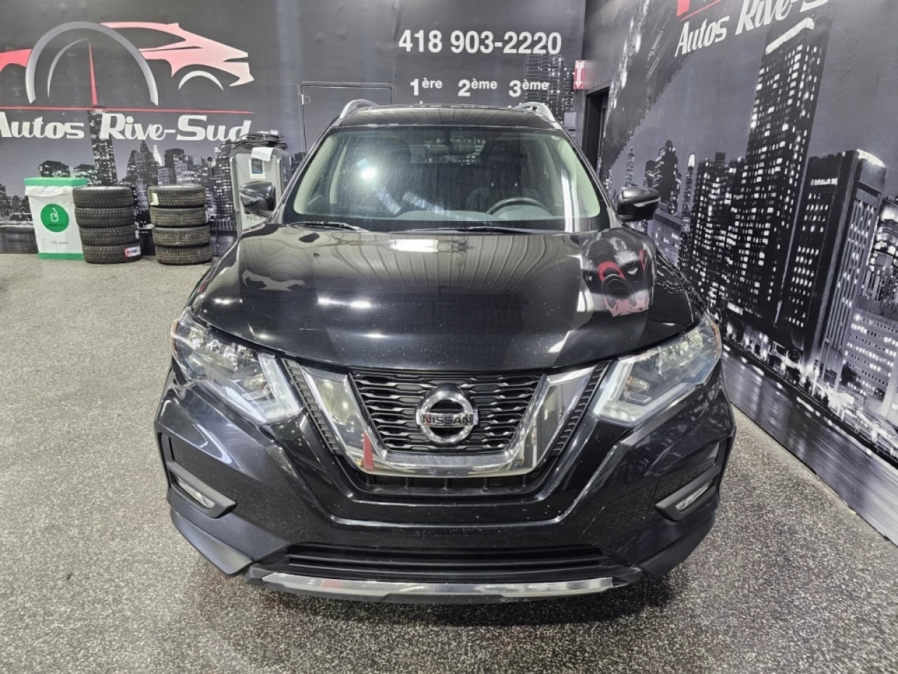 2017 Nissan Rogue SV TECH AWD TOIT PANO GPS AVEC 165 100KM Main Image