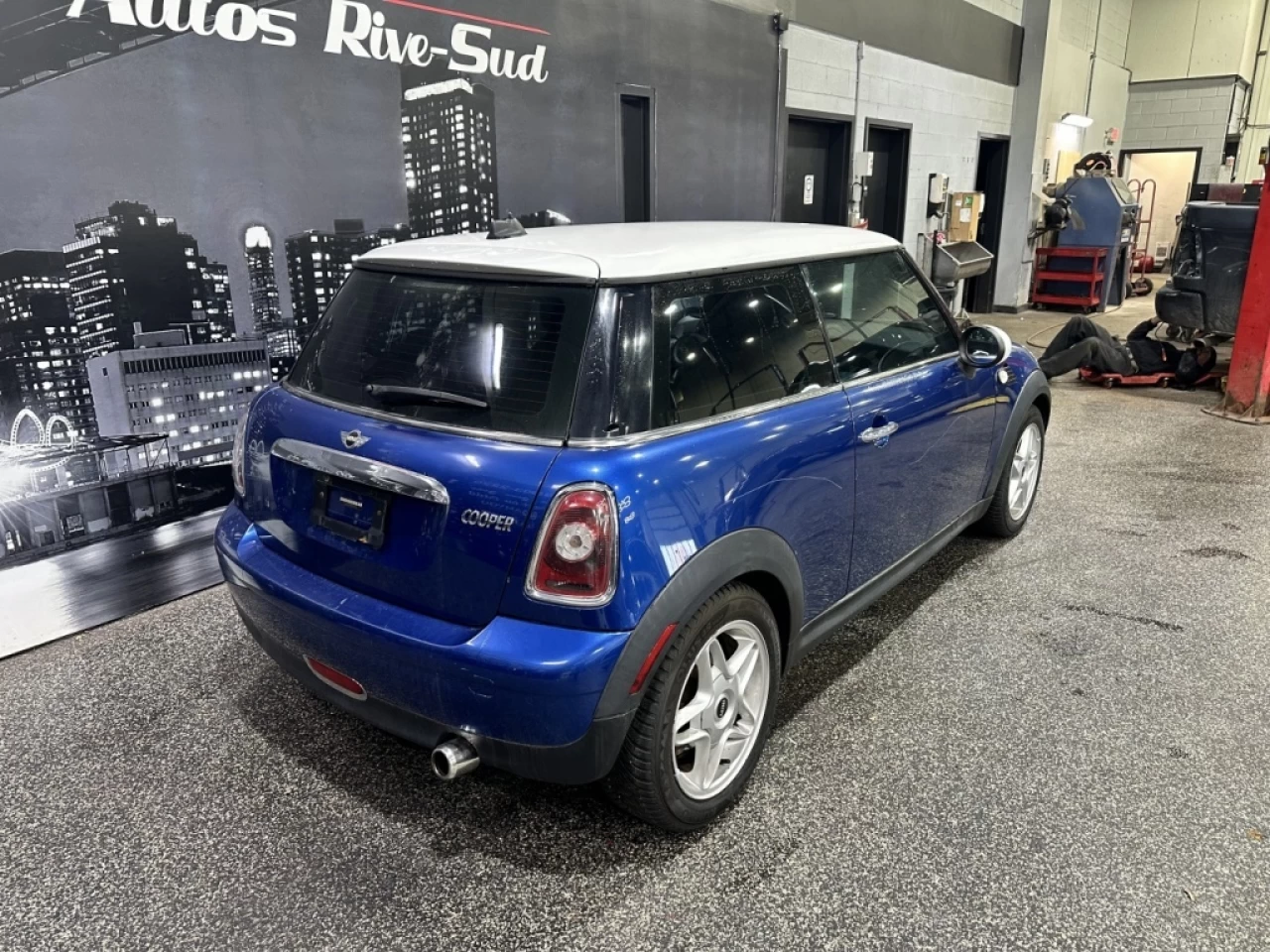 2009 MINI Cooper Hardtop MANUELLE A/C SEULEMENT 168 300KM Main Image