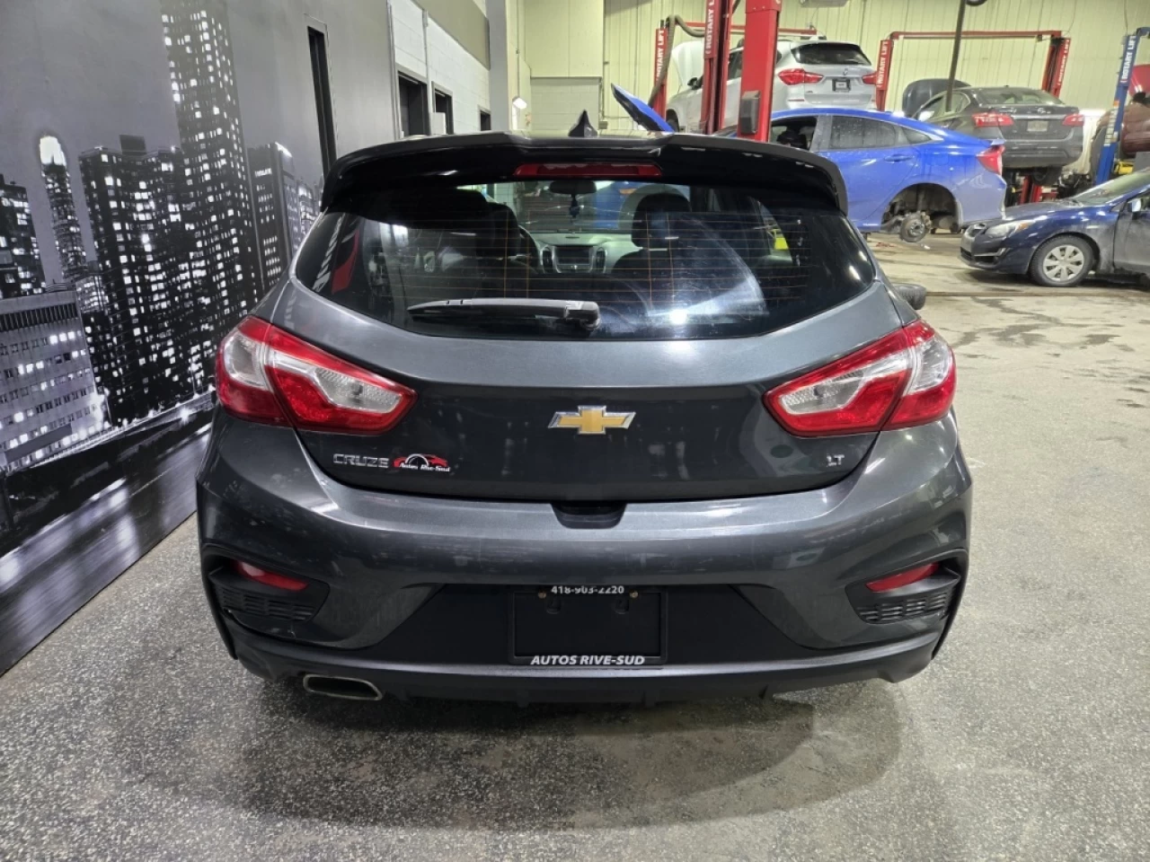 2017 Chevrolet Cruze 4dr HB 1.4L LT w-1SC Main Image