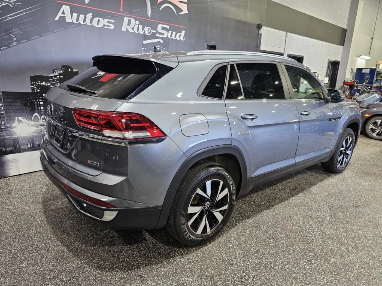 2020 Volkswagen Atlas Cross Sport TRENDLINE 4MOTION TRÈS PROPRE SEULEMENT 69 800KM Main Image