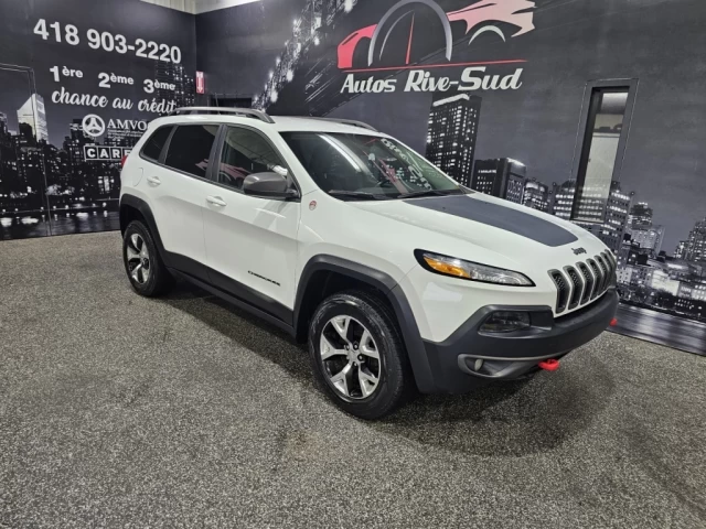 Jeep Cherokee TRAILHAWK V6 3.2L 4X4 CUIR NAV AVEC 175 000KM 2016