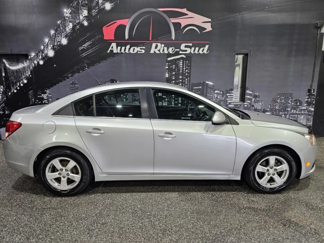 2013 Chevrolet Cruze 4dr Sdn LT Turbo w-1SB Main Image