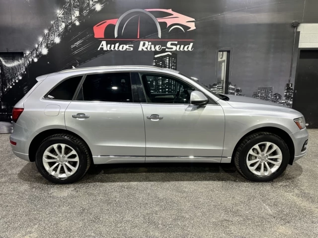 Audi Q5 2,0T Progressiv FULL TOIT PANO SEULEMENT 168 100KM 2015