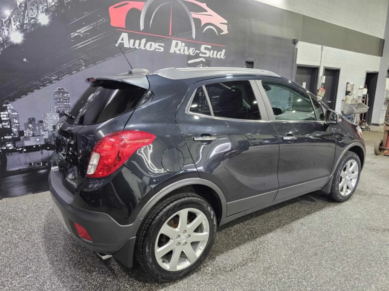 2015 Buick Encore EN CUIR AWD TRÈS PROPRE SEULEMENT 161 100KM Image principale