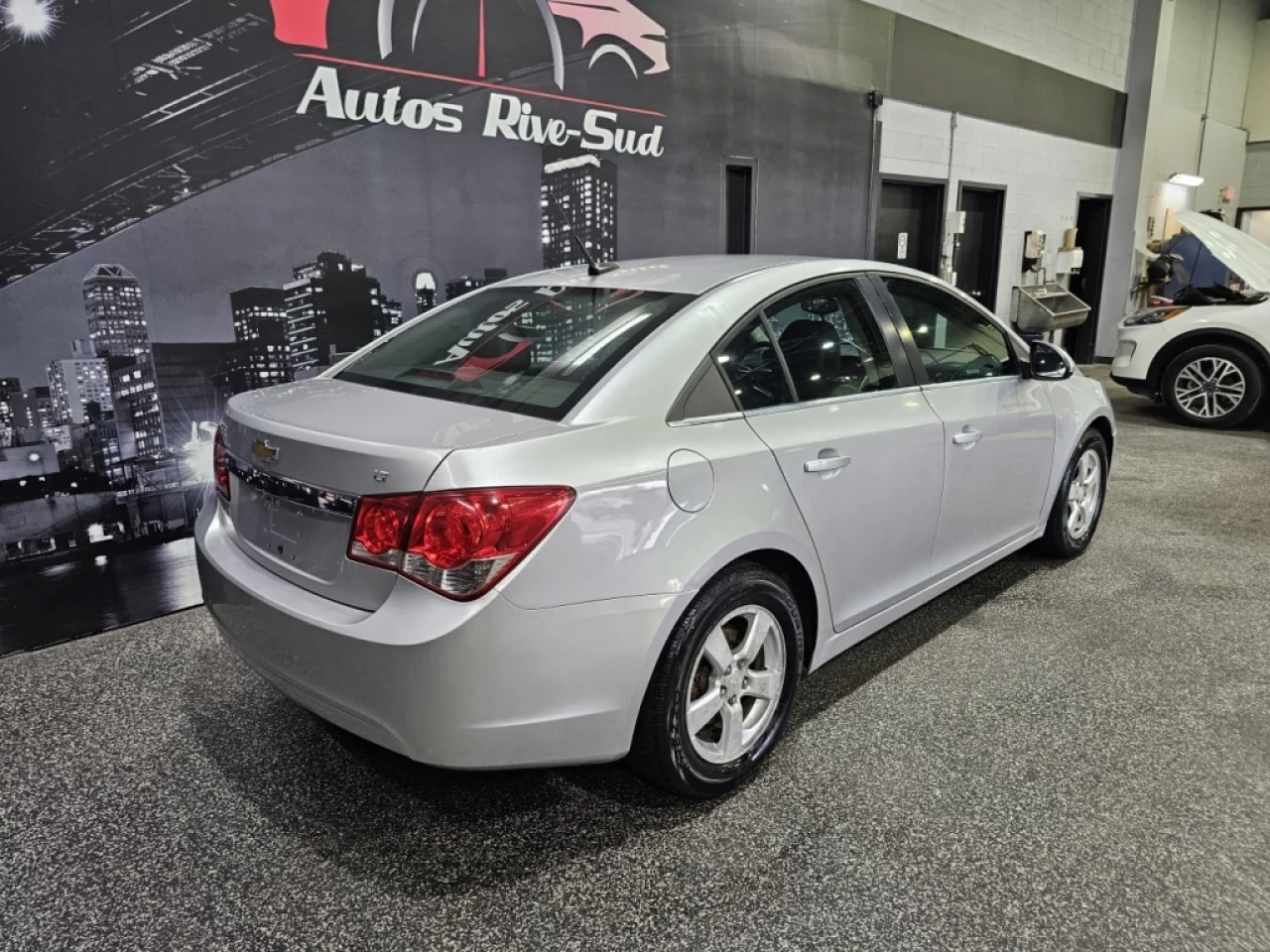 2013 Chevrolet Cruze 4dr Sdn LT Turbo w-1SB Image principale