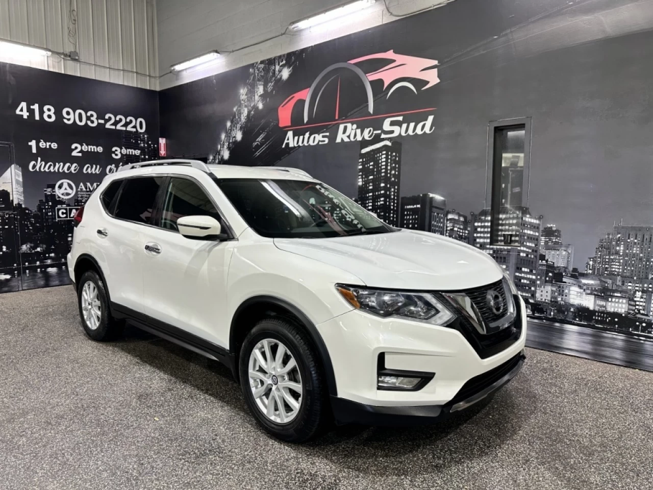 2017 Nissan Rogue SV AWD FULL ÉQUIPÉ SEULEMENT 85 000KM Main Image