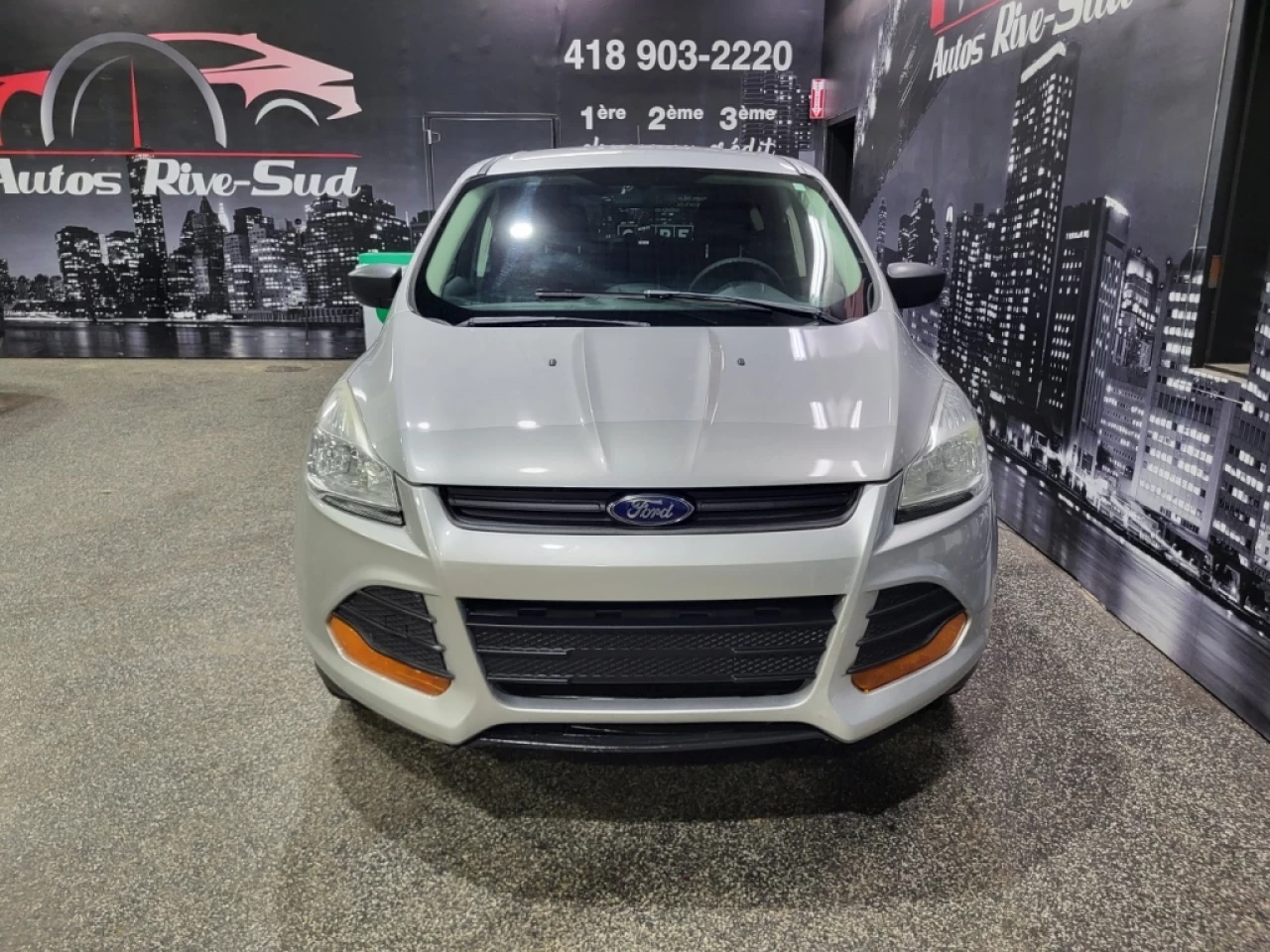 2016 Ford Escape S AWD ECOBOOST TRÈS PROPRE SEULEMENT 146 200KM Image principale