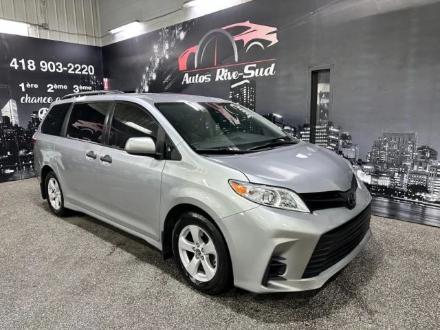 Toyota Sienna LE 7 PASSAGERS A/C CAMERA SEULEMENT 118 300KM 2018