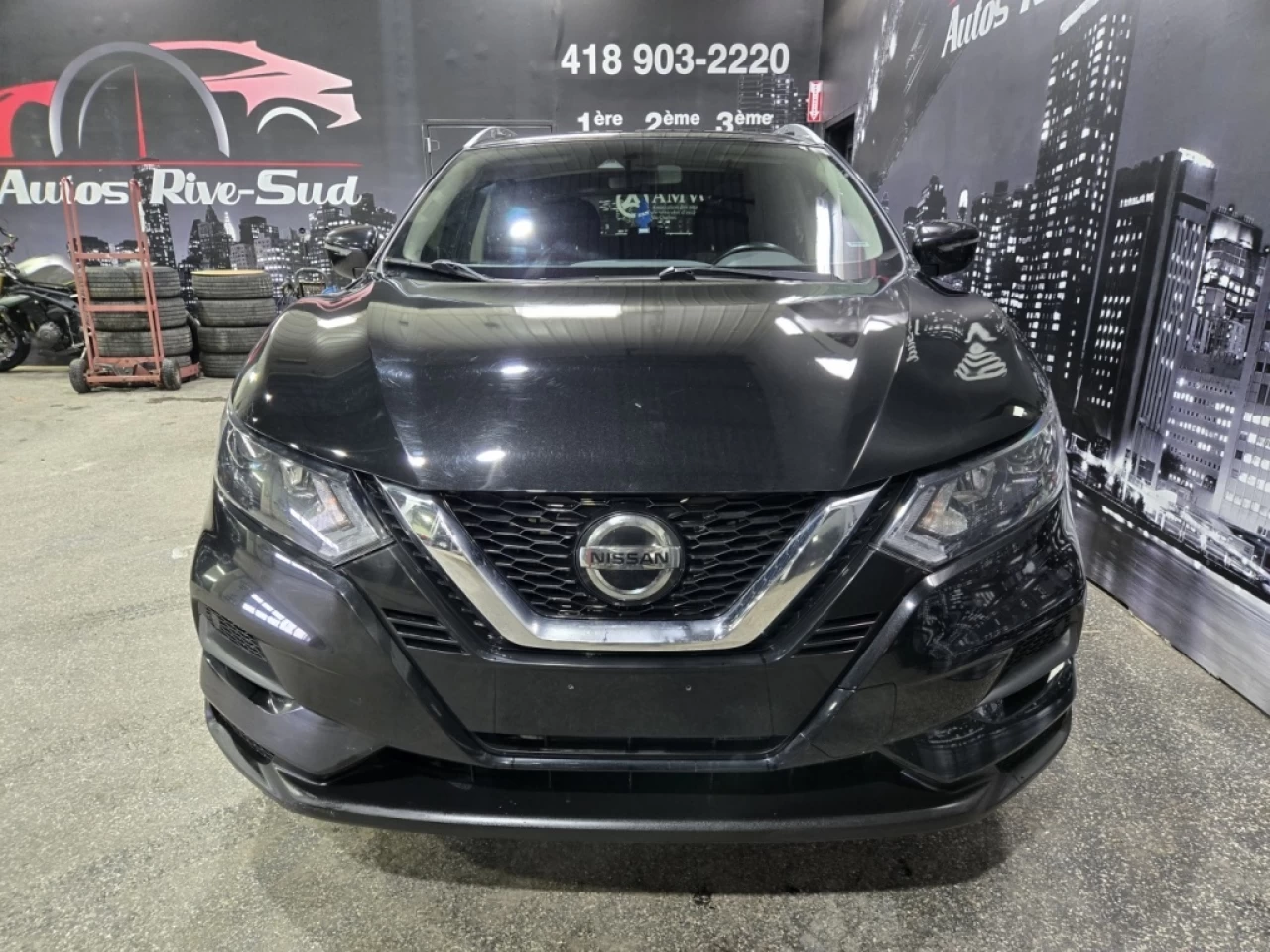 2020 Nissan Qashqai SV AWD TOIT OUVRANT AVEC 107 200KM Image principale