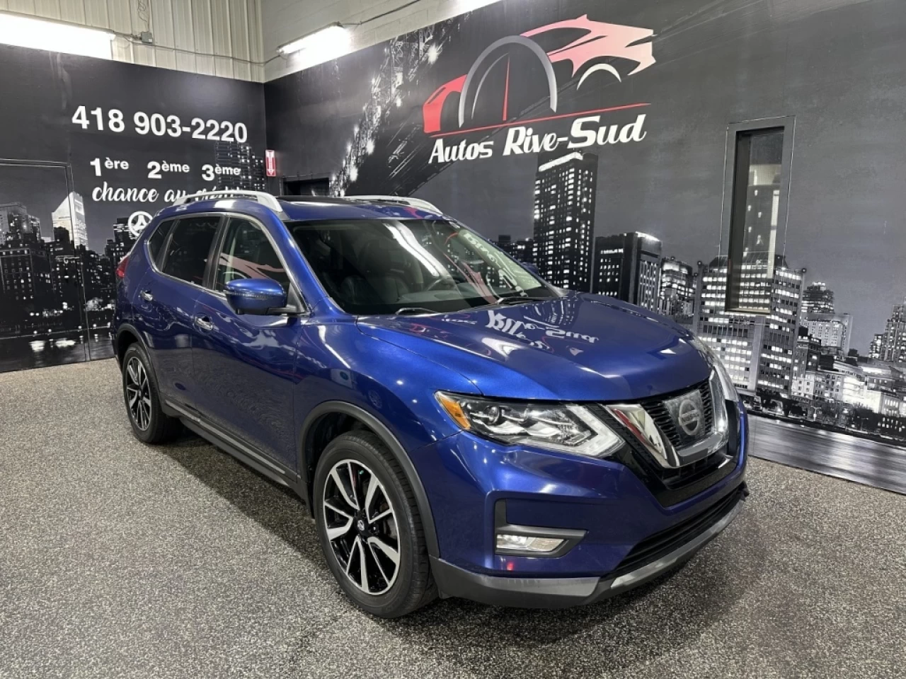 2017 Nissan Rogue SV TECH AWD CUIR TOIT PANO AVEC 93 500KM Main Image