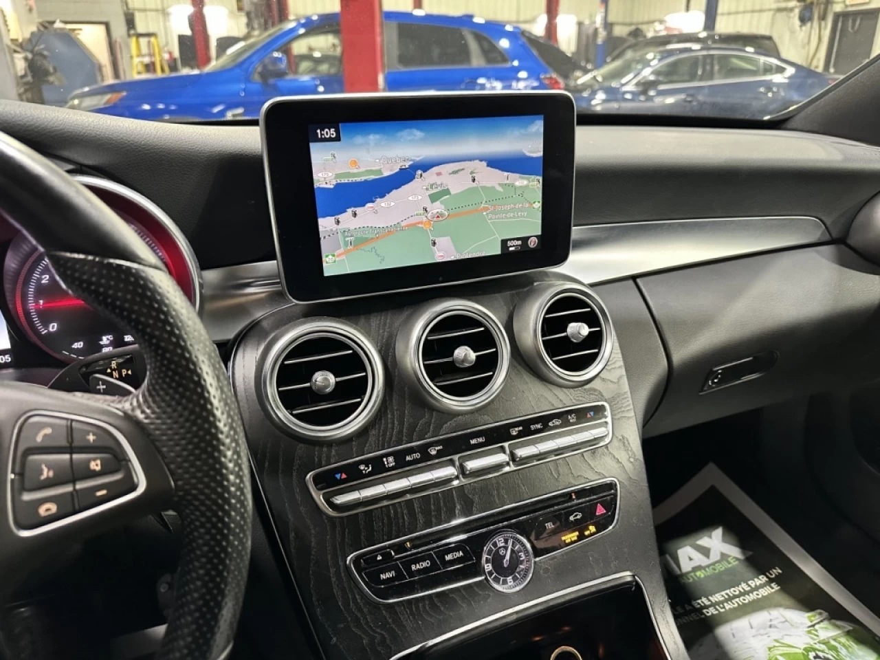 2018 Mercedes-Benz C-Class C 300 4MATIC FULL CUIR GPS TOIT SEULEMENT 65 500KM Main Image