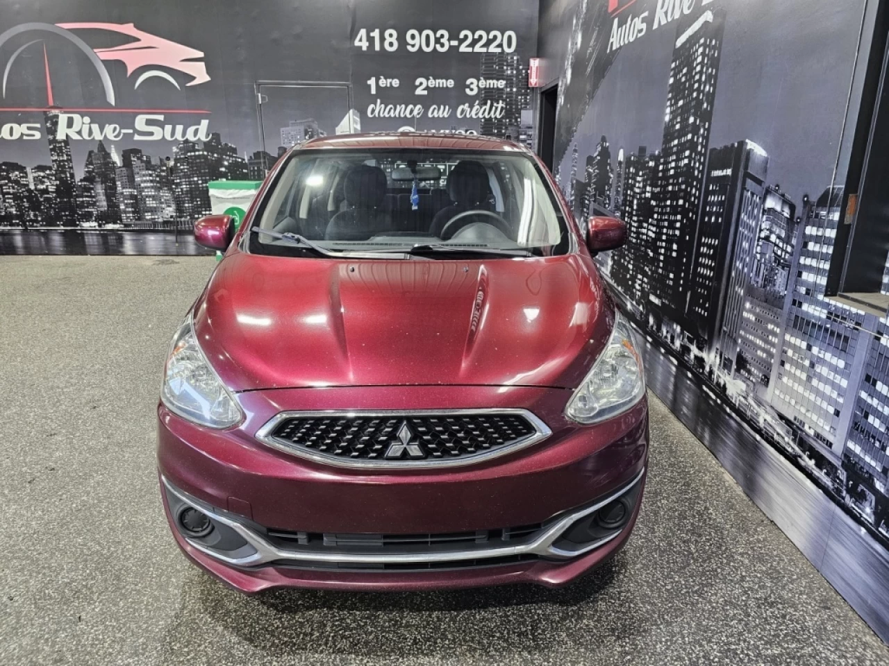 2019 Mitsubishi Mirage ES MANUELLE CAMERA AVEC SEULEMENT 86 500KM Main Image