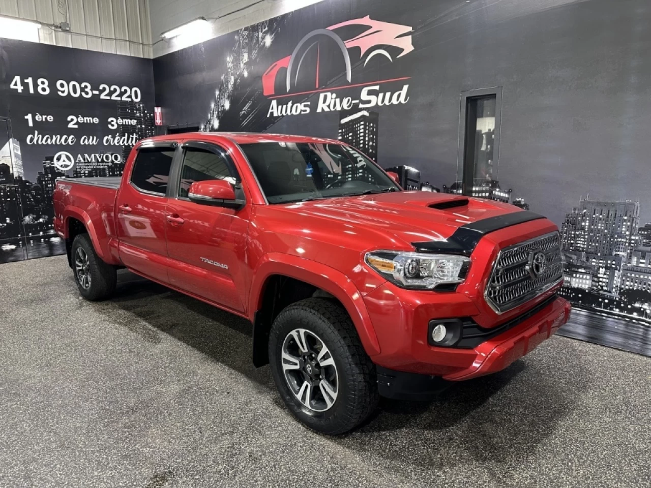 2017 Toyota Tacoma TRD Sport DOUBLECAB 4X4 TOIT OUVRANT SEULEMENT 143 Main Image