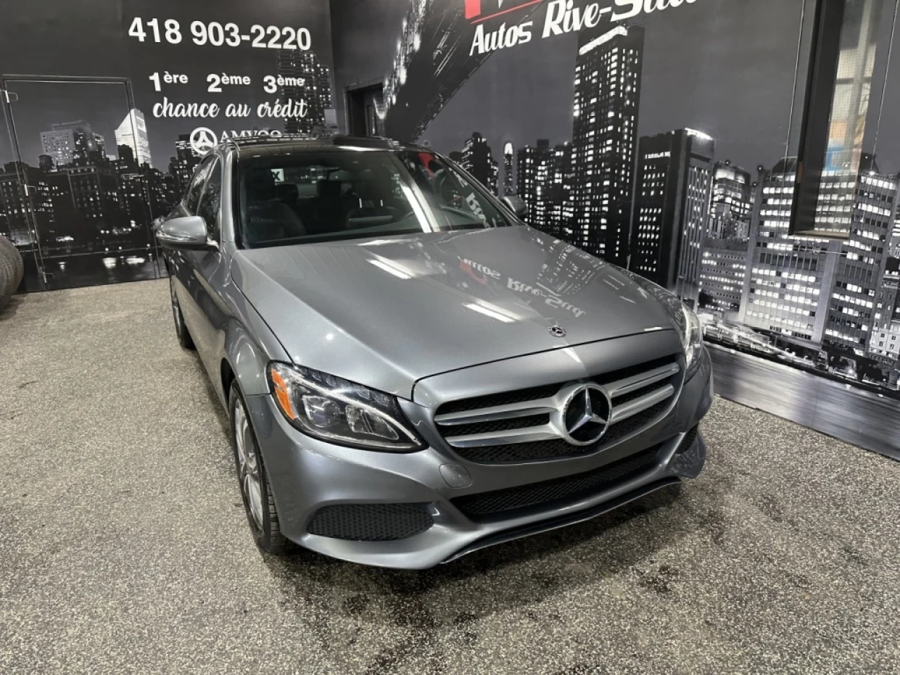 2018 Mercedes-Benz C-Class C 300 4MATIC FULL CUIR TOIT GPS SEULEMENT 65 400KM Image principale