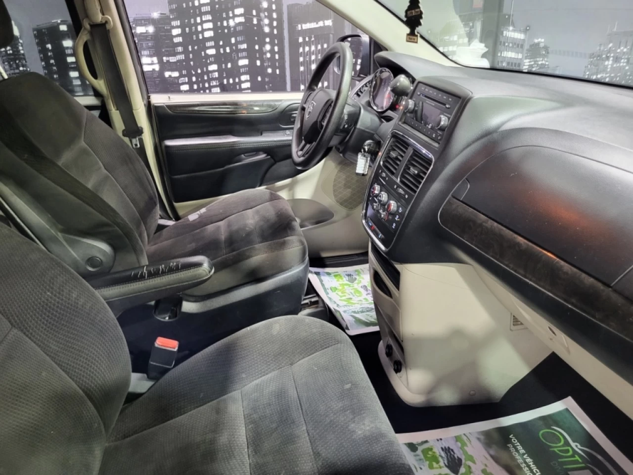 2018 Dodge Grand Caravan SXT 2WD Image principale