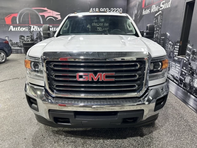 GMC SIERRA 2500HD 6.0L CREWCAB BOITE 8 PIED SEULEMENT 143 600KM 2018