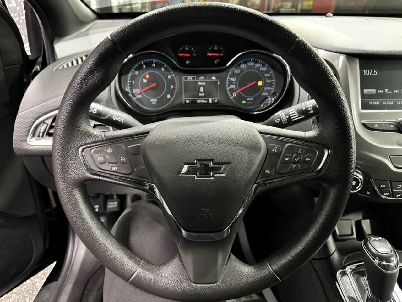 2018 Chevrolet Cruze LT RS AUTOMATIQUE TRÈS PROPRE SEULEMENT 123 100KM Image principale