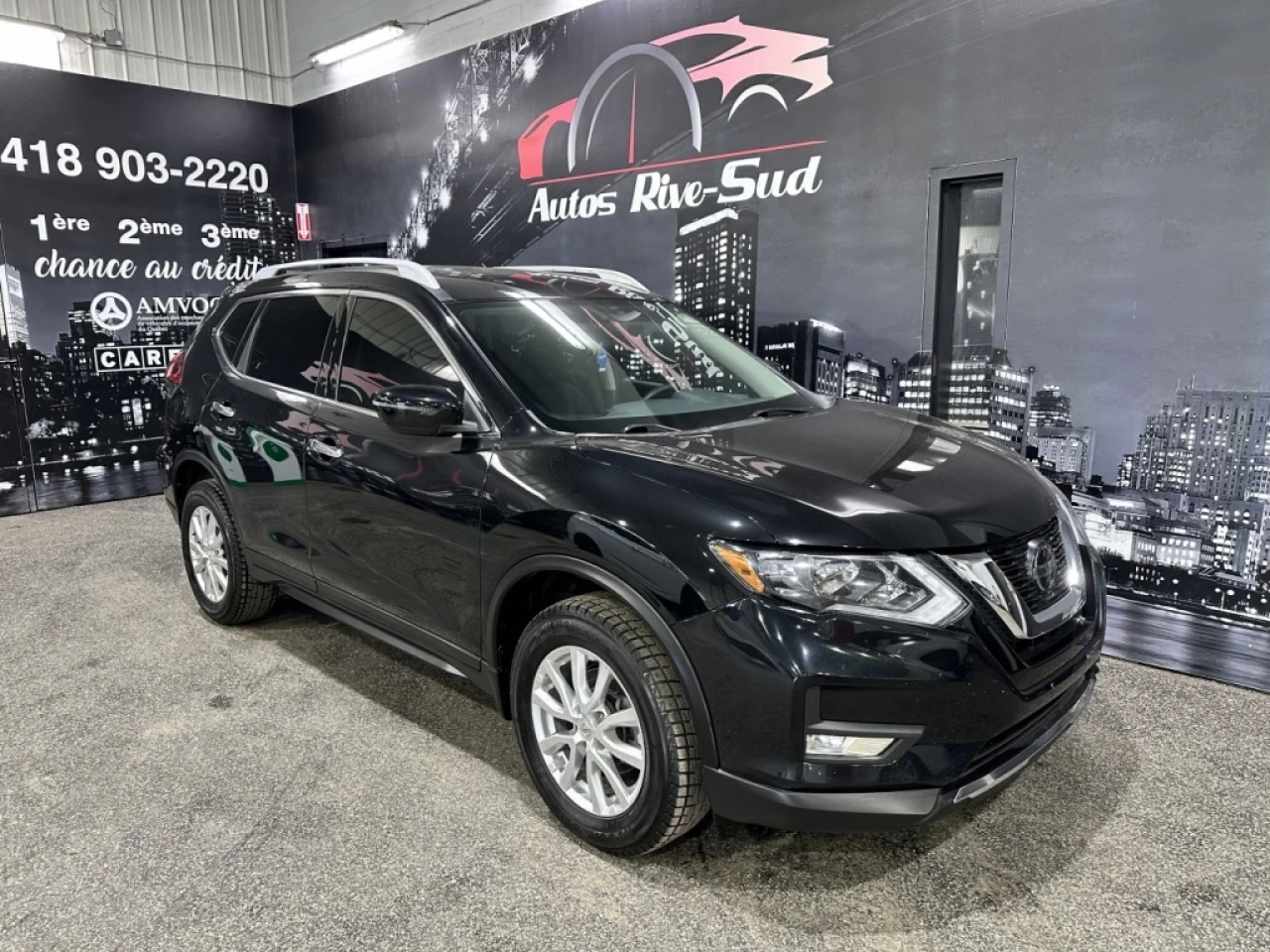 2018 Nissan Rogue SV AWD TRÈS PROPRE SEULEMENT 78 500KM Image principale