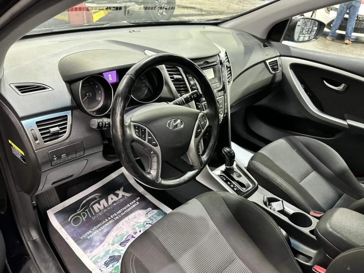 2016 Hyundai Elantra GT 5dr HB Auto GLS Main Image