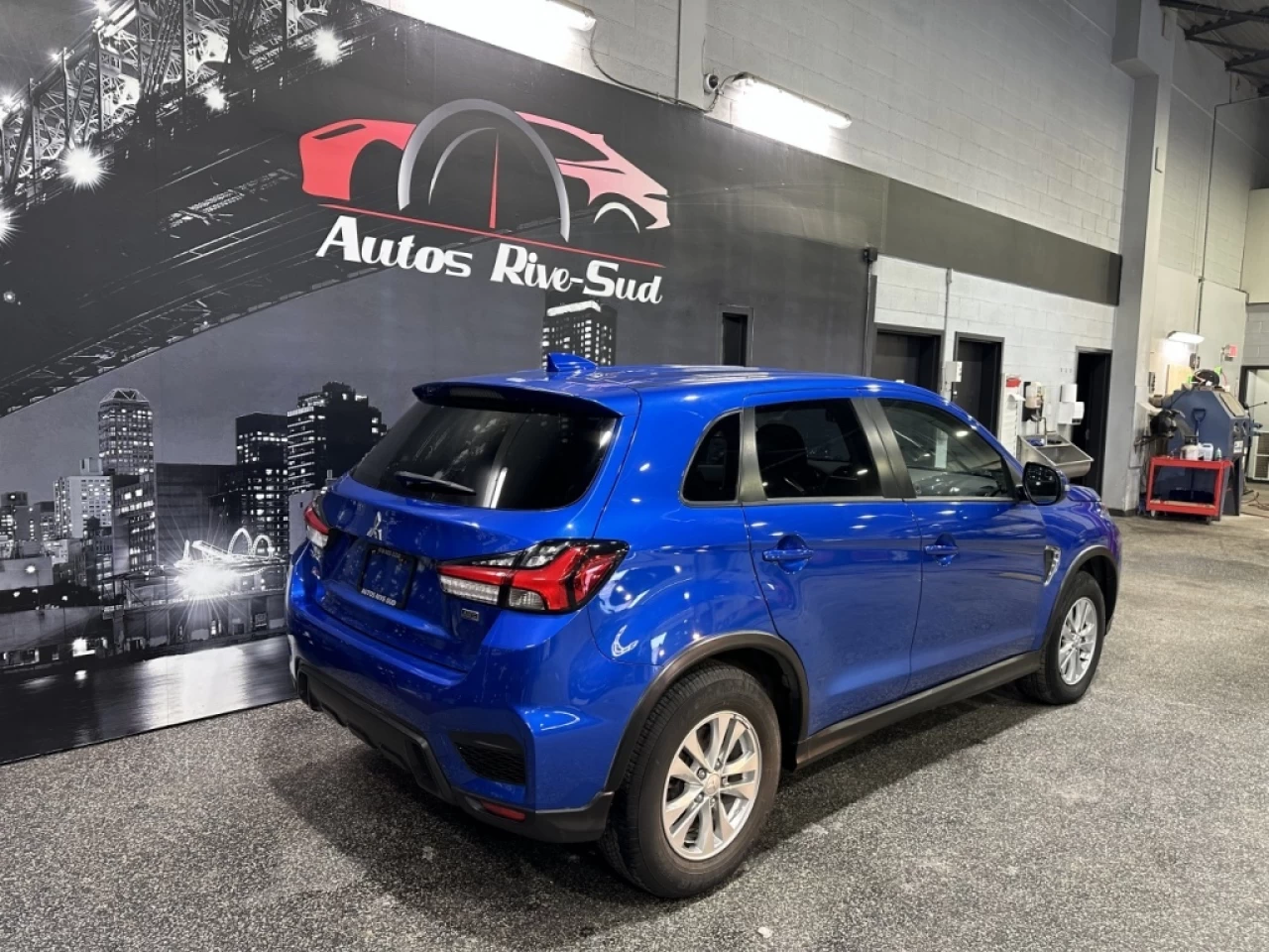 2020 Mitsubishi RVR SE AWD TRÈS PROPRE BAS KILOMETRAGE AVEC 79 000KM Main Image