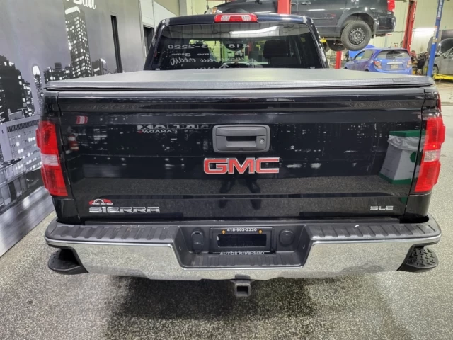 GMC Sierra 1500 SLE 4X4 V8 5.3L CREWCAB AVEC 122 400KM 2015