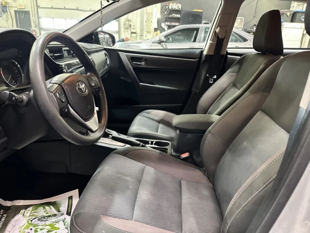 Toyota Corolla LE AUTOMATIQUE A/C SEULEMENT 111 500KM 2017