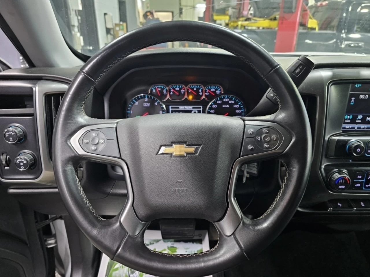 2017 Chevrolet Silverado 1500 LT CREWCAB 5.3L TRÈS PROPRE SEULEMENT 129 600KM Image principale