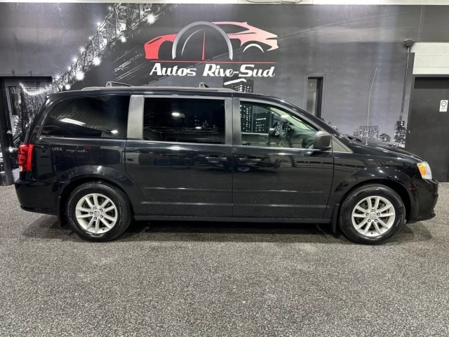 Dodge Grand Caravan SXT STOW N GO DVD TRÈS PROPRE AVEC 181 900KM 2015