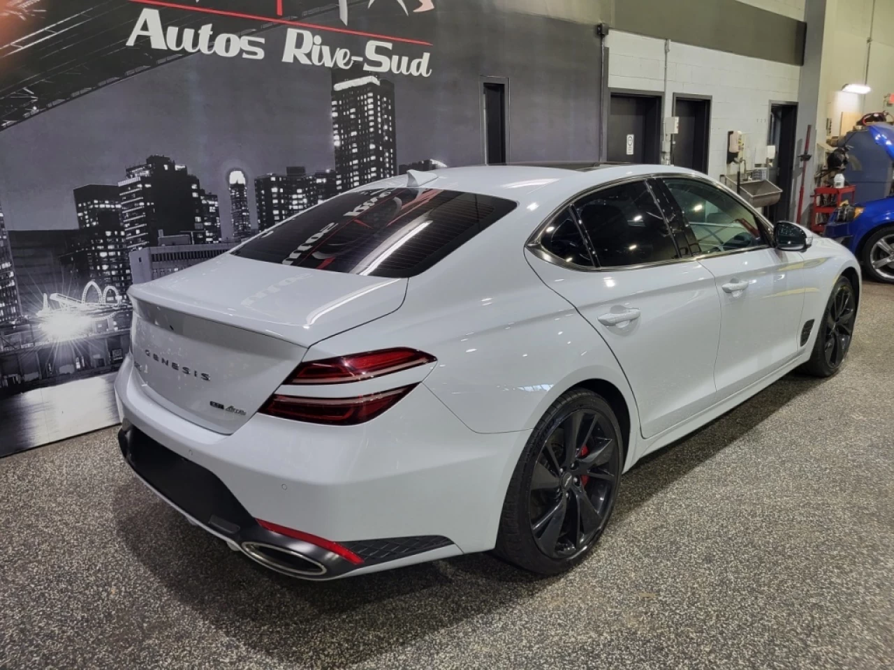 2023 Genesis G70 3.3 L TURBO AWD SPORT CUIR TOIT AVEC SEULEMENT 40 Image principale