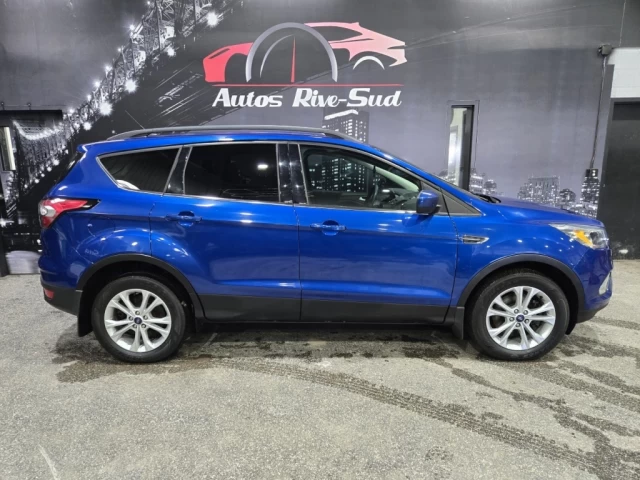 Ford Escape SE AWD TRÈS PROPRE SEULEMENT 143 500KM 2018